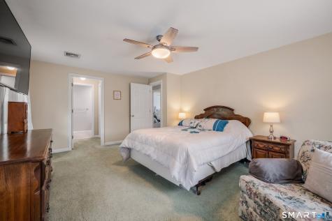 66 Clipper Court Groton CT 06355
