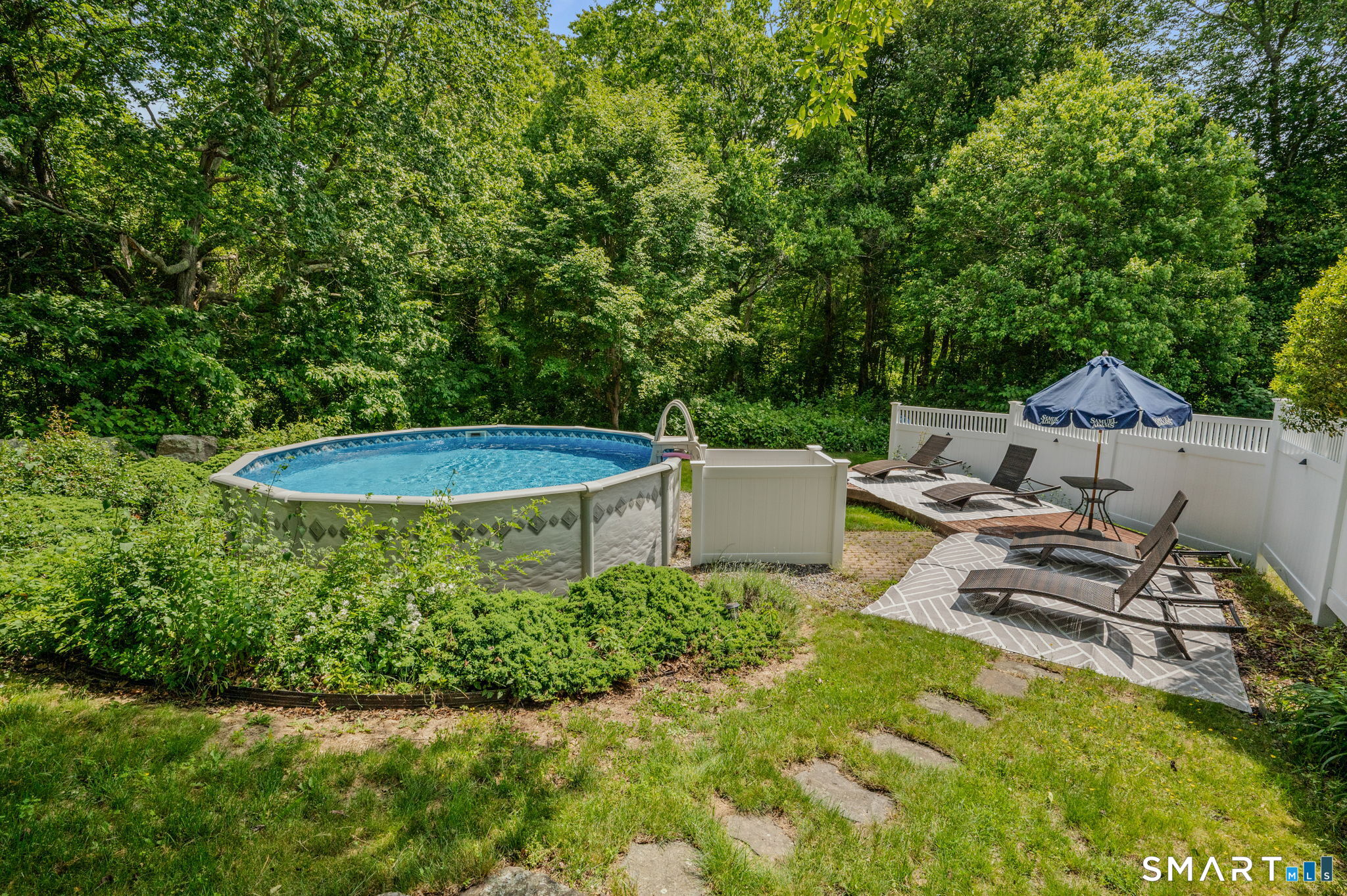 66 Clipper Court Groton CT 06355