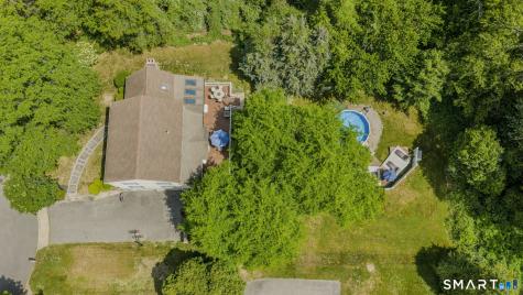 66 Clipper Court Groton CT 06355