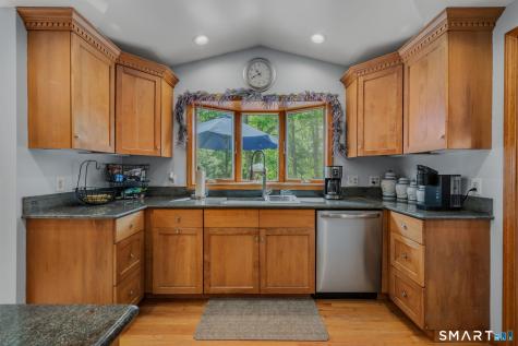 66 Clipper Court Groton CT 06355