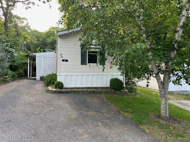 303 Mohegan Park Road Norwich CT 06360