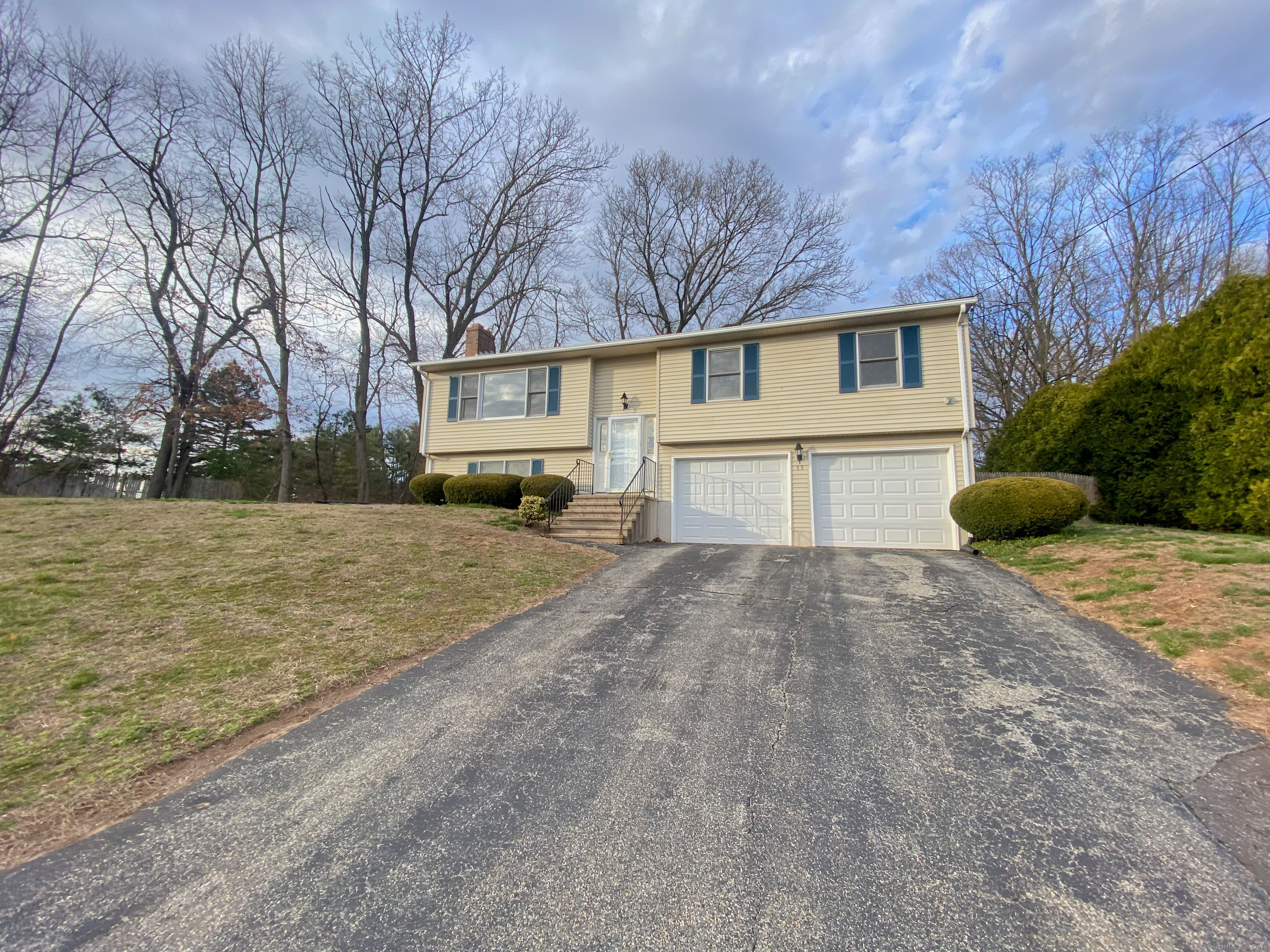 13 Christopher Drive Enfield CT 06082