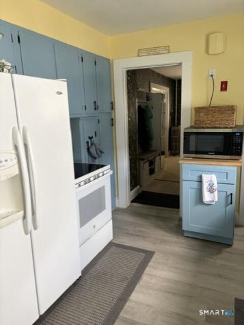 202 South Main Street Putnam CT 06260
