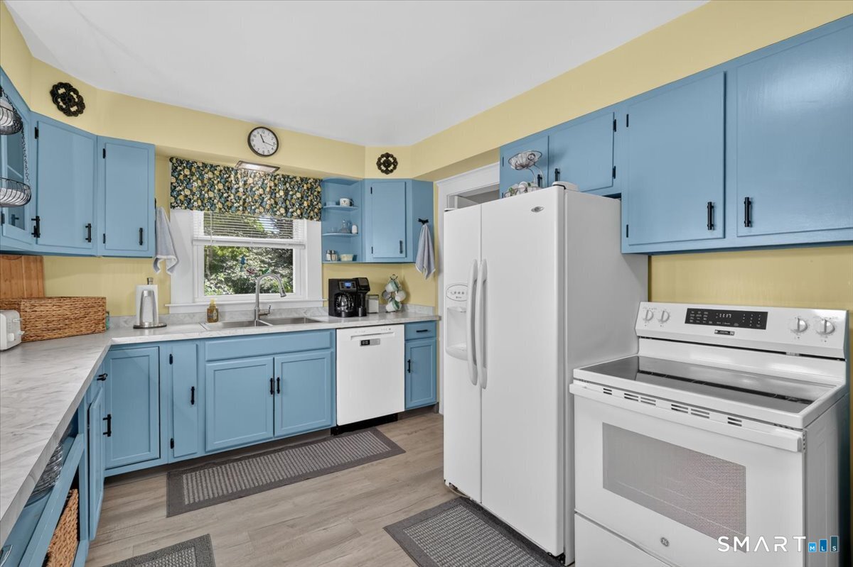 202 South Main Street Putnam CT 06260