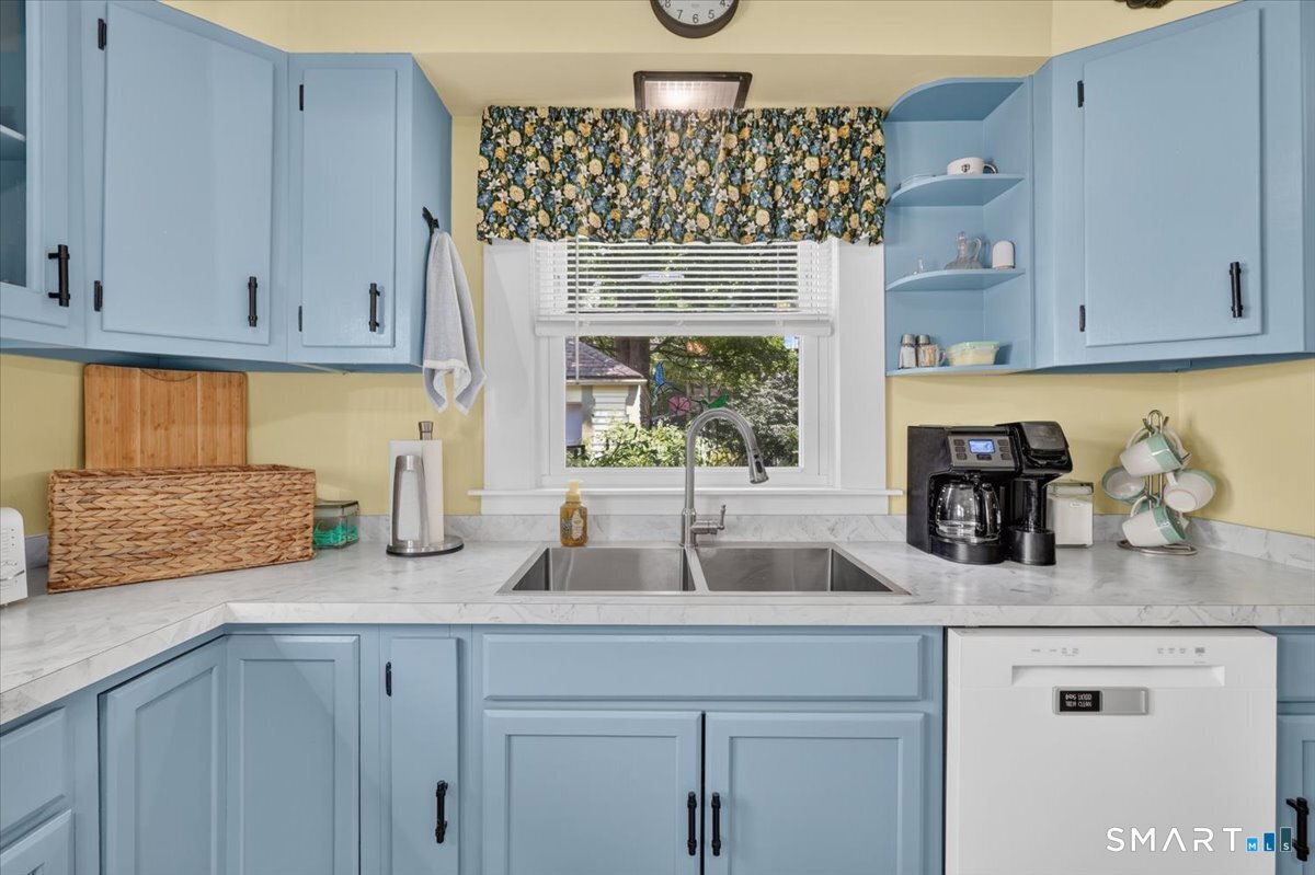 202 South Main Street Putnam CT 06260