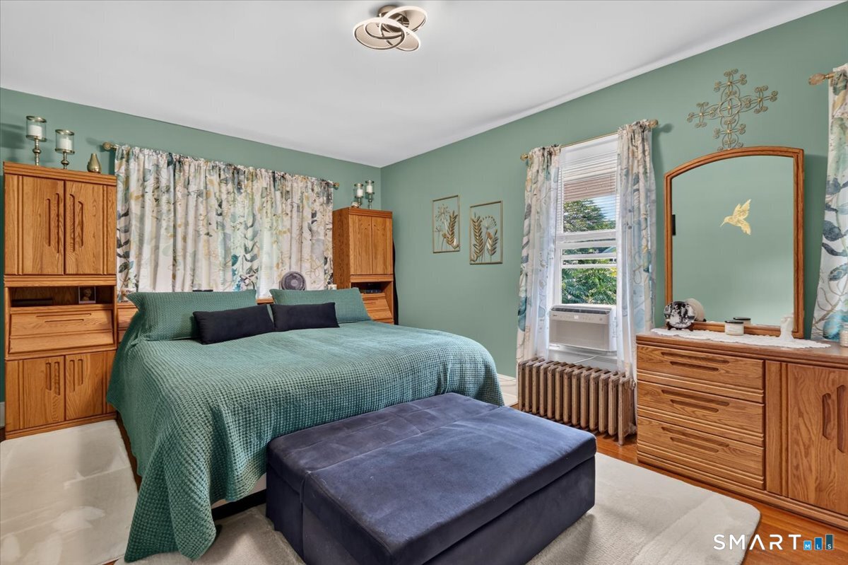 202 South Main Street Putnam CT 06260