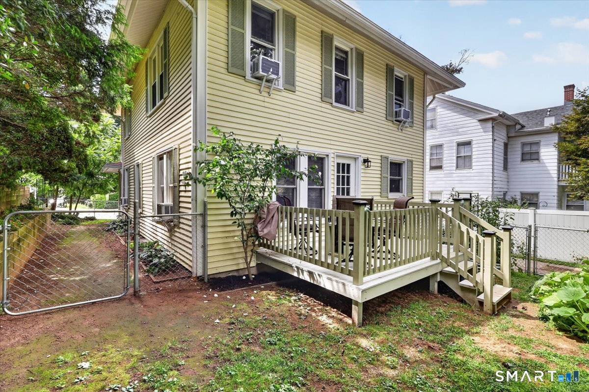 202 South Main Street Putnam CT 06260