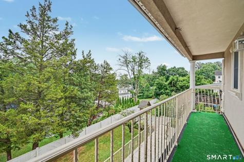 52 Francis Lane Greenwich CT 06831
