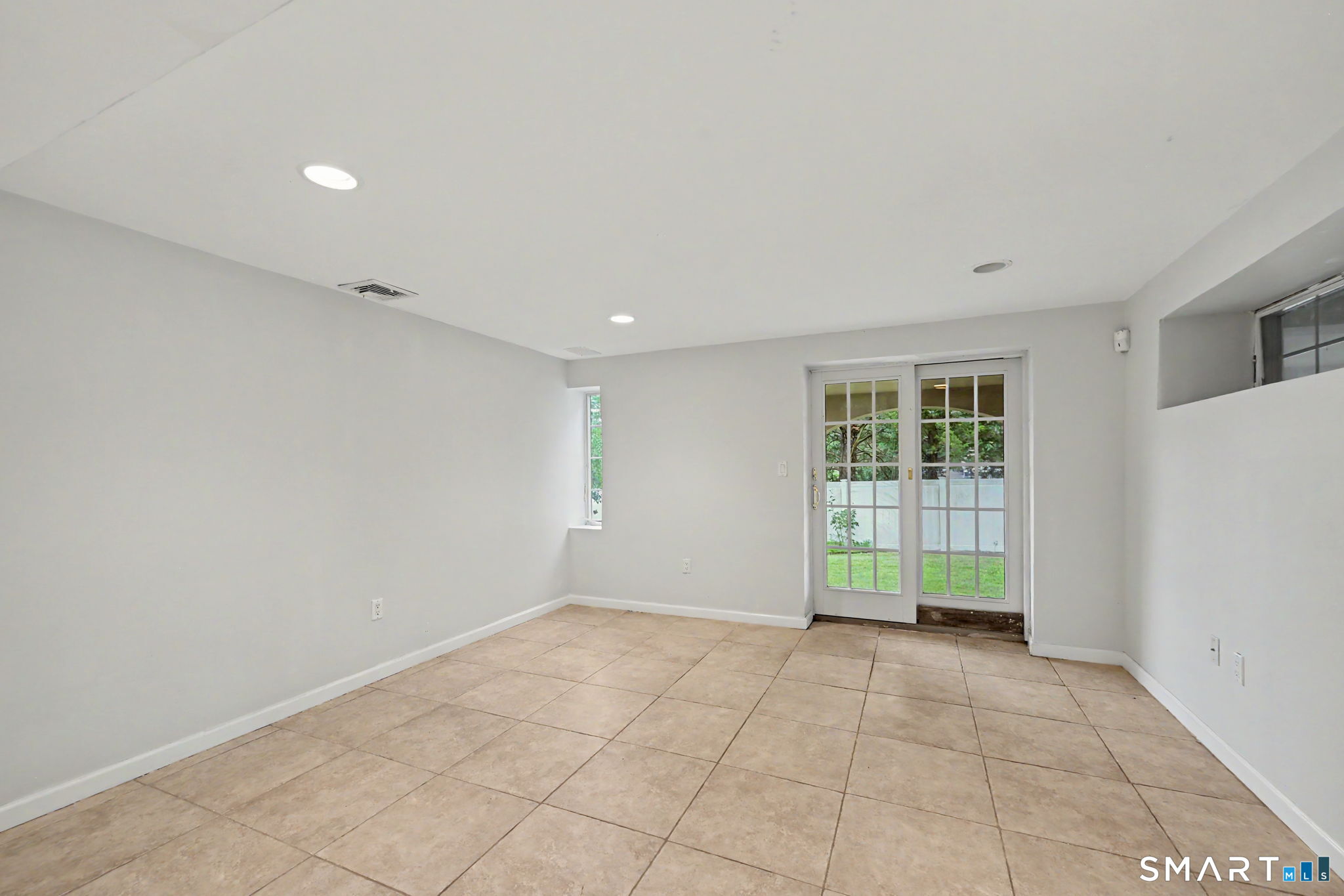 52 Francis Lane Greenwich CT 06831