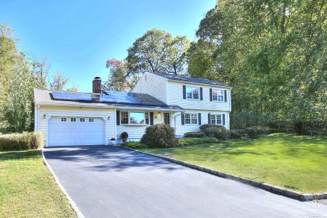 19 Woodchuck Court Norwalk CT 06854