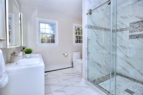 19 Woodchuck Court Norwalk CT 06854