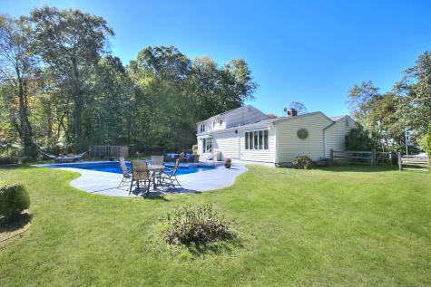 19 Woodchuck Court Norwalk CT 06854