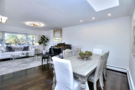 19 Woodchuck Court Norwalk CT 06854
