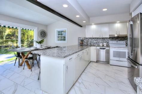 19 Woodchuck Court Norwalk CT 06854