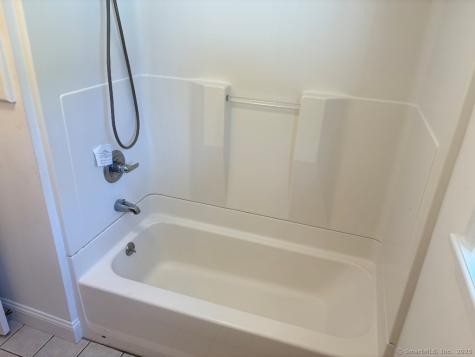 14 Clayton Road Danbury CT 06811