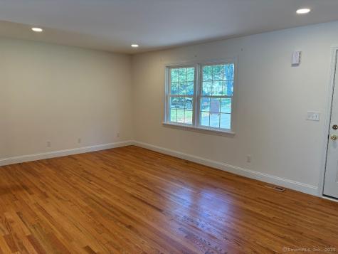 14 Clayton Road Danbury CT 06811