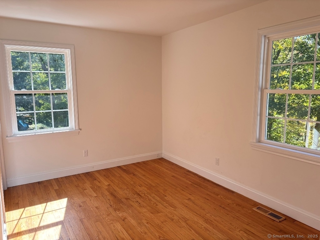 14 Clayton Road Danbury CT 06811