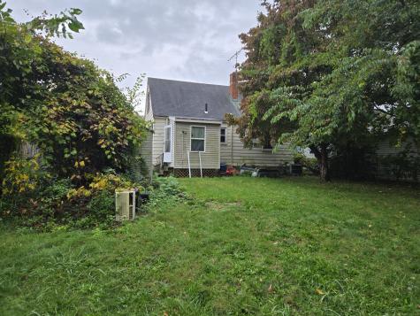 642 Silver Lane East Hartford CT 06118