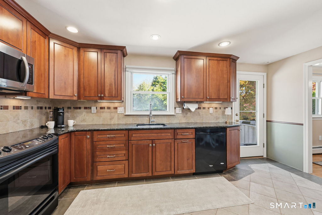 1 Butternut Drive Bloomfield CT 06002