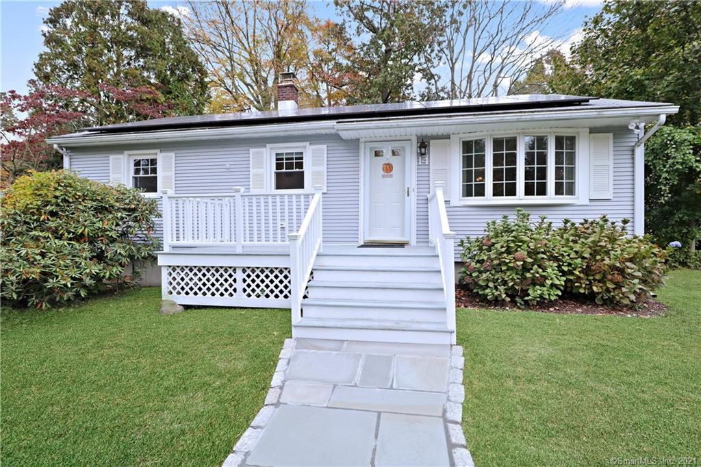 14 Greenbriar Circle Fairfield CT 06824