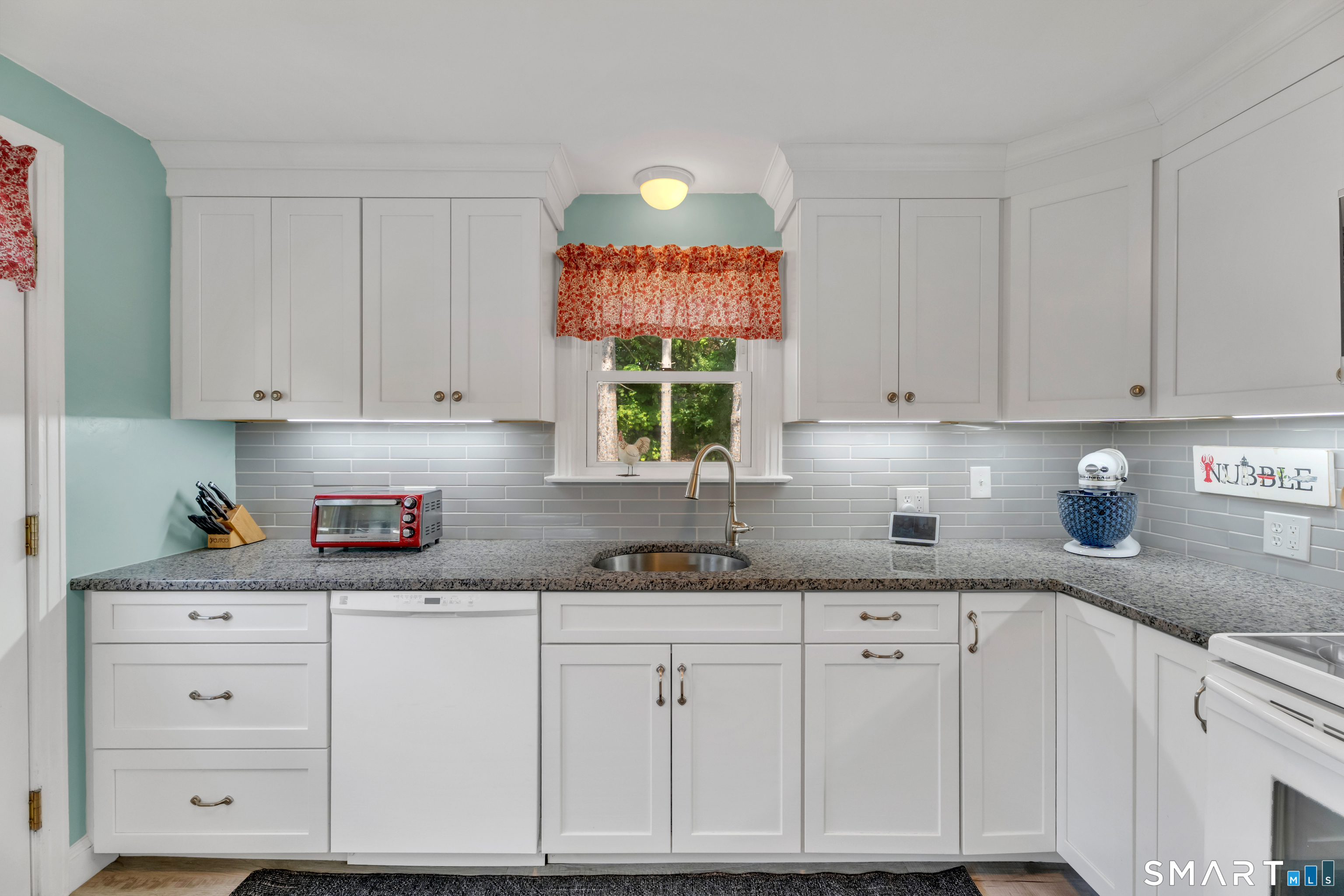 47 Earl Street Manchester CT 06040