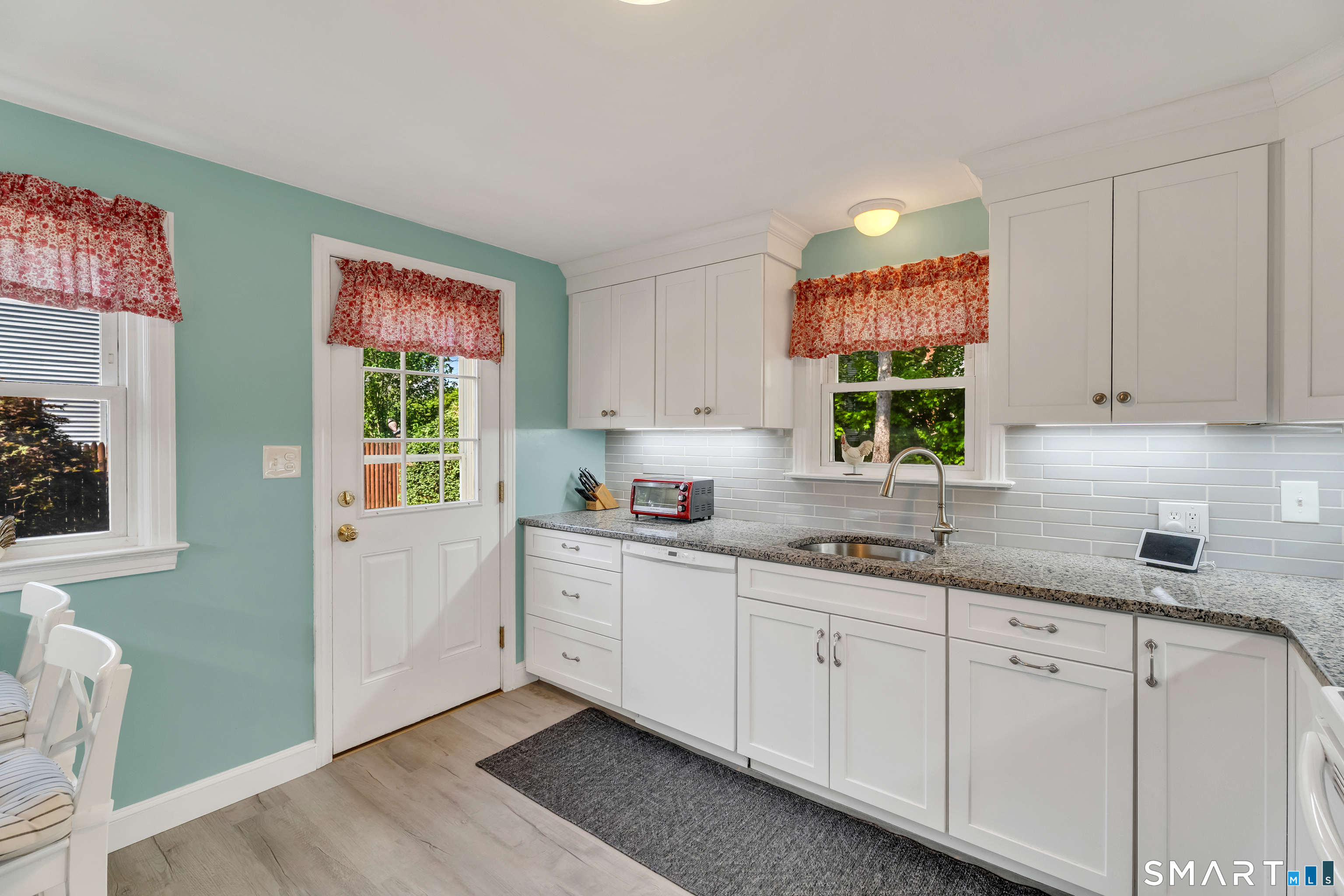 47 Earl Street Manchester CT 06040