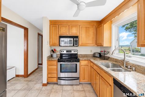 41 Springfield Road Old Lyme CT 06371