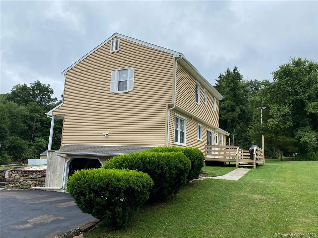 83 Woodlawn Road Monroe CT 06468