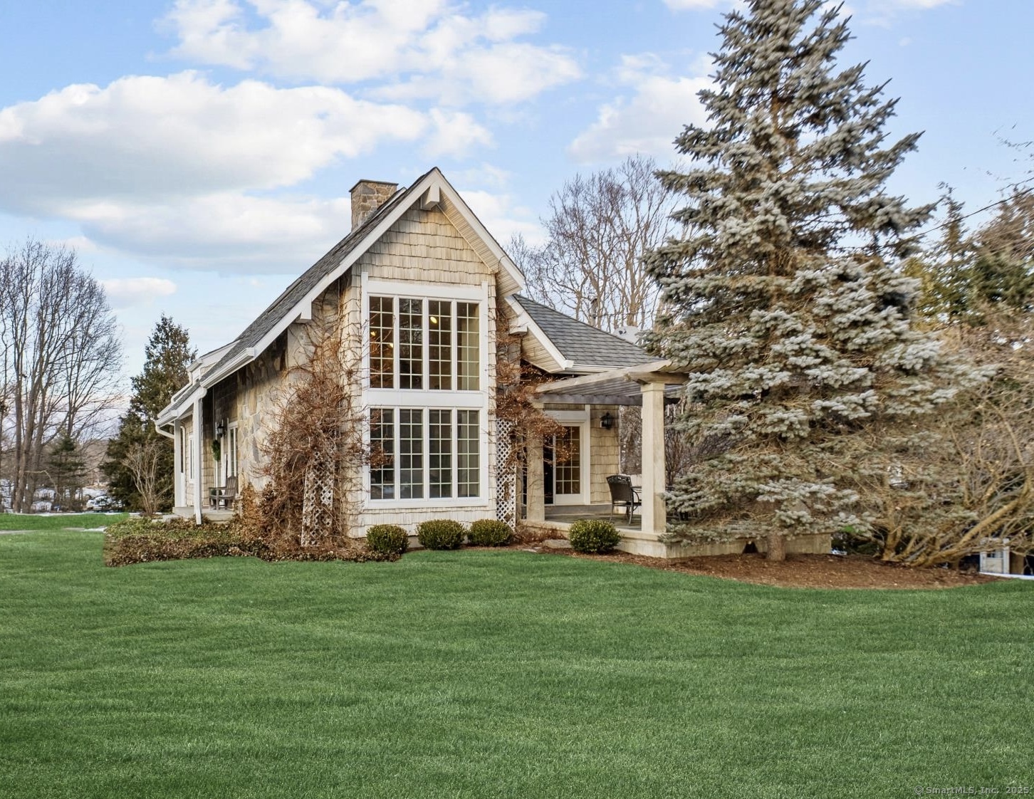 32 Meeks Point Road East Hampton CT 06424