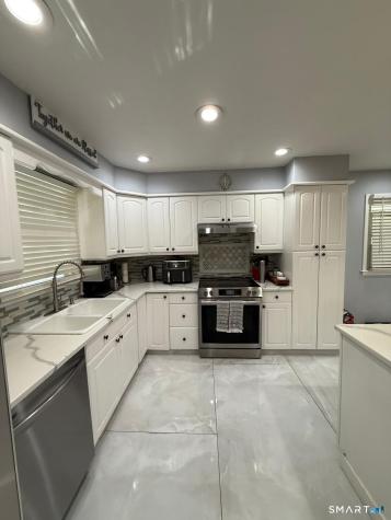 5763 Park Avenue Fairfield CT 06825