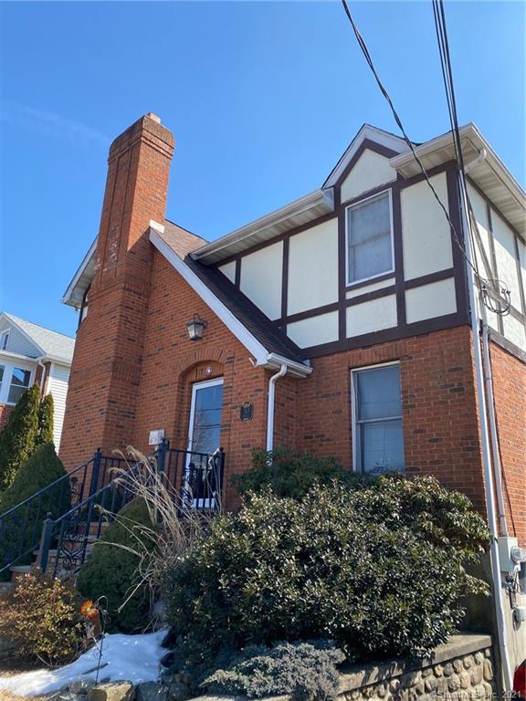743 Washington Avenue Extension Waterbury CT 06708