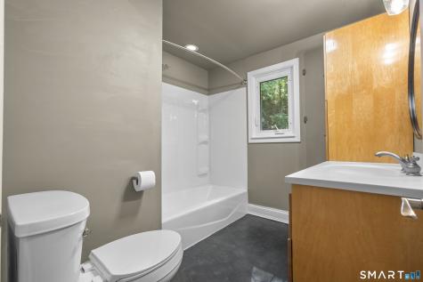 45 Edwards Road Bethany CT 06524