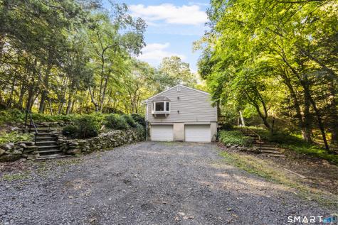 45 Edwards Road Bethany CT 06524