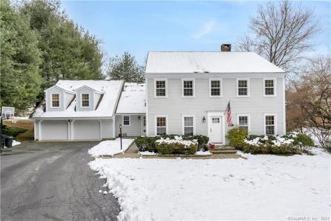 2 Red Barn Road Darien CT 06820