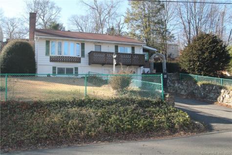 26 Blackberry Road Danbury CT 06811