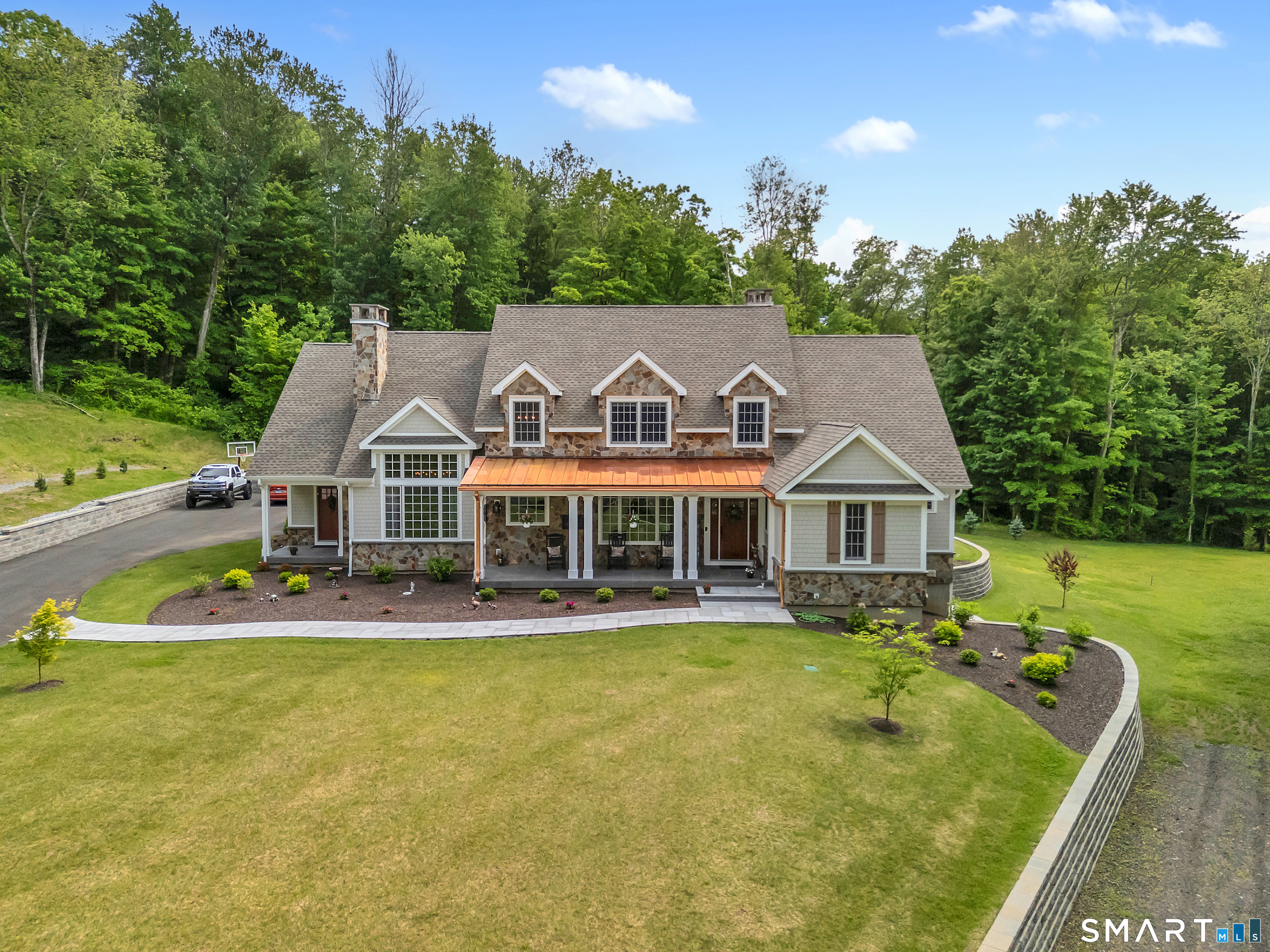 49 Round Hill Road Woodbridge CT 06525