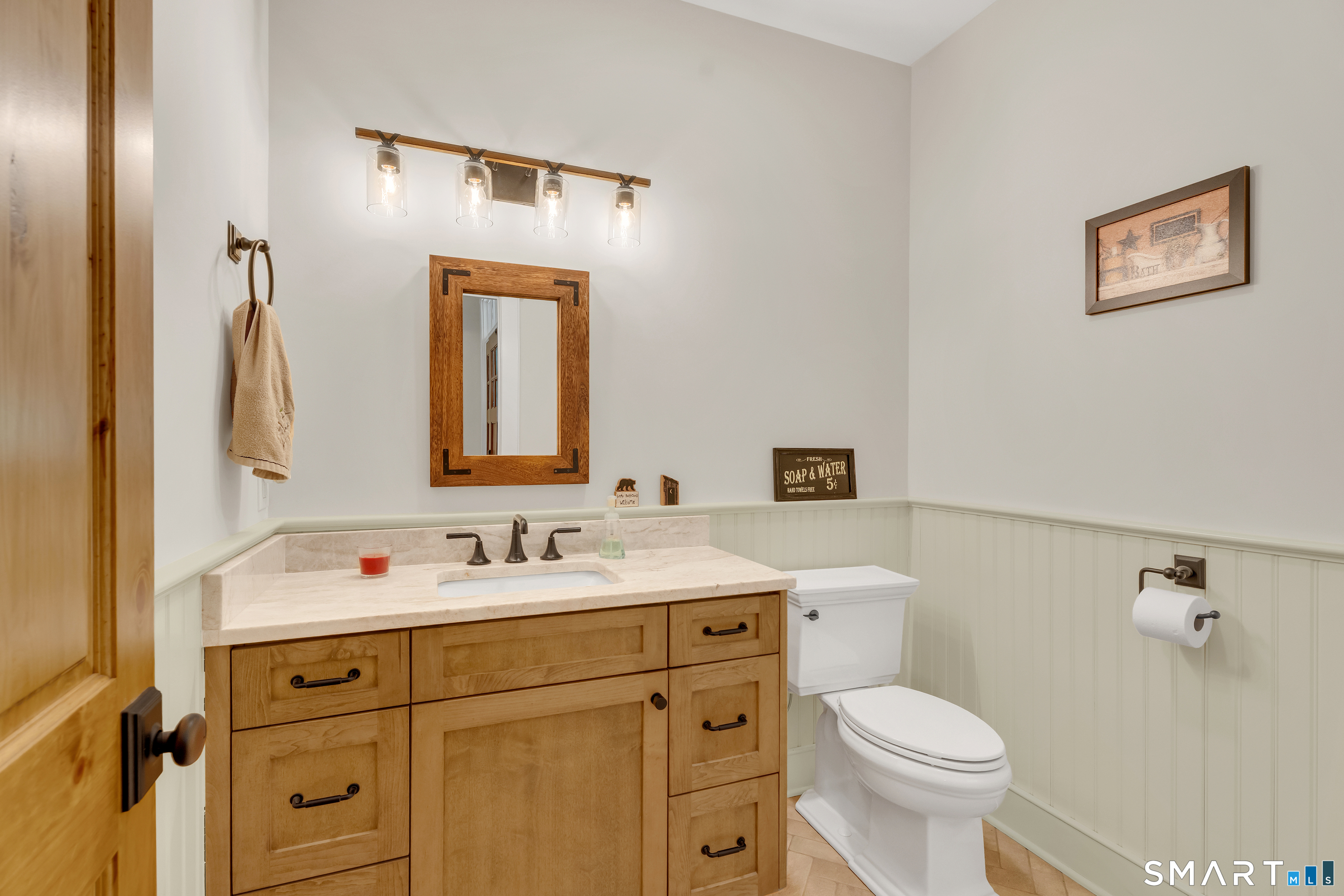 49 Round Hill Road Woodbridge CT 06525