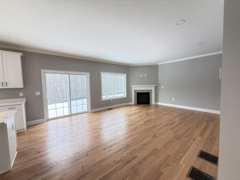 39 Jerome Avenue Burlington CT 06013