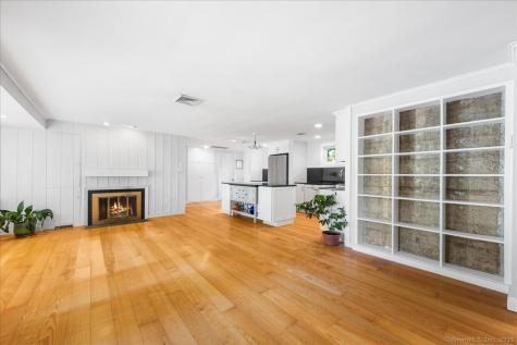 8 Joyce Street Stonington CT 06355