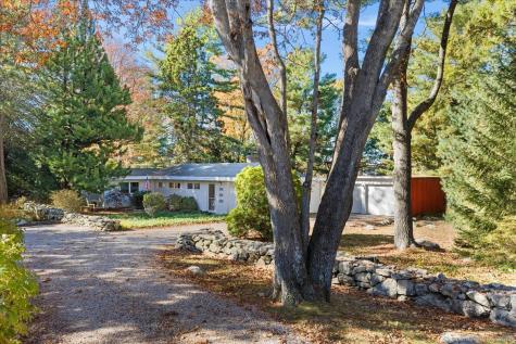 8 Joyce Street Stonington CT 06355