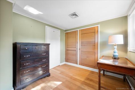 8 Joyce Street Stonington CT 06355