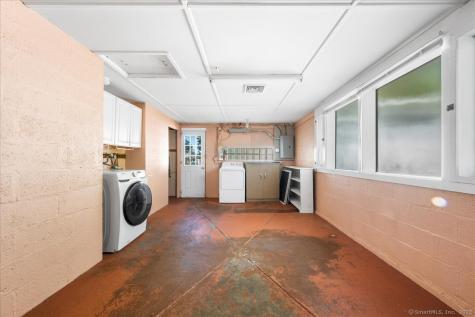 8 Joyce Street Stonington CT 06355