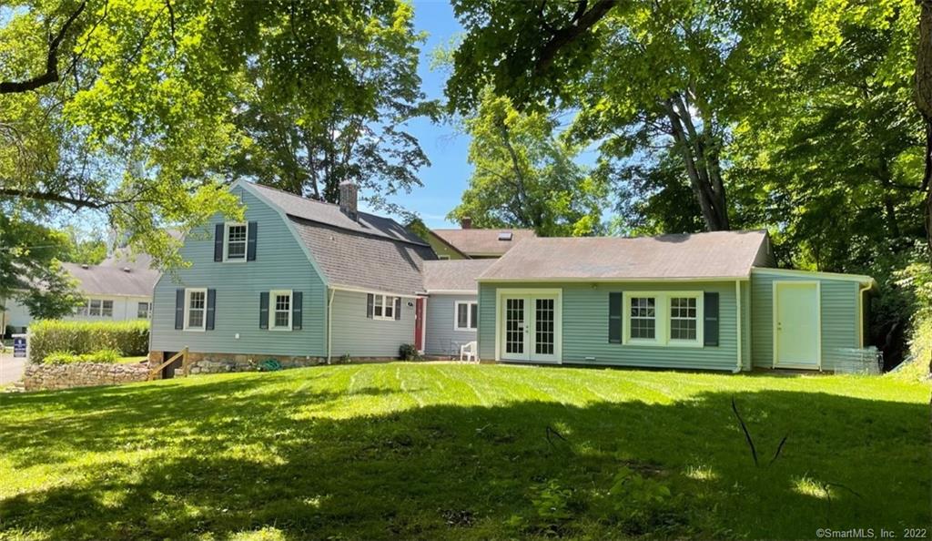 28 Church Street North Branford CT 06471