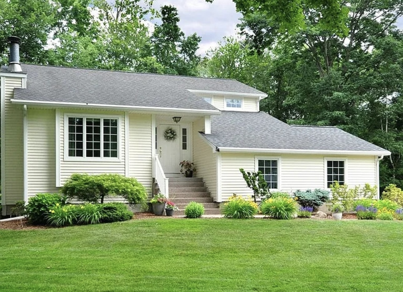 307 Trapper Circle Windsor CT 06095