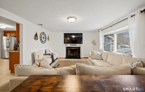 158 Dix Road Wethersfield CT 06109