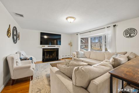 158 Dix Road Wethersfield CT 06109