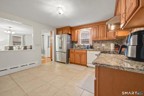158 Dix Road Wethersfield CT 06109