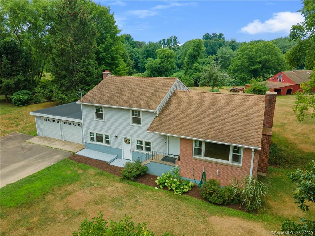 15 Nortontown Road Madison CT 06443