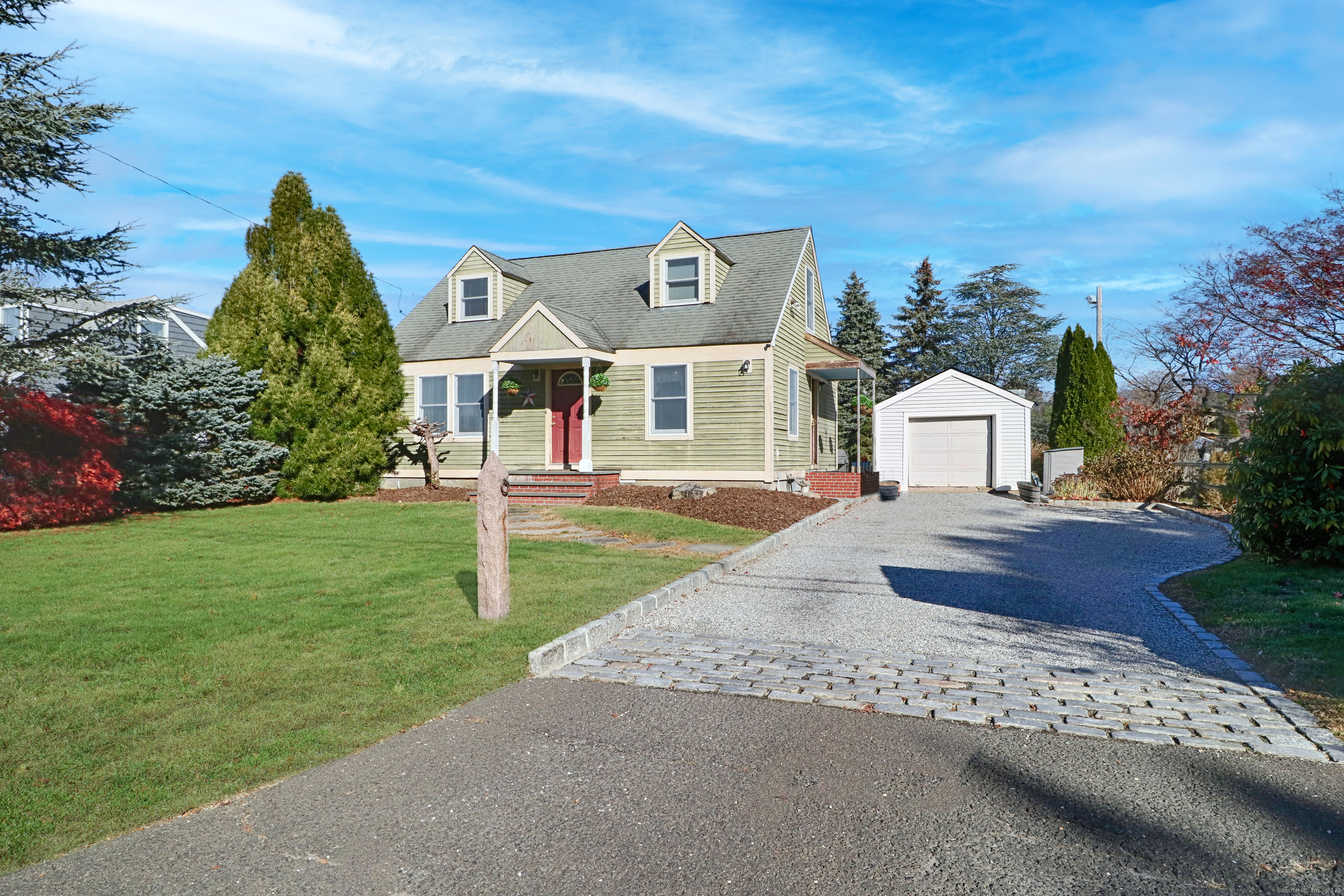 28 Stillson Place Fairfield CT 06824