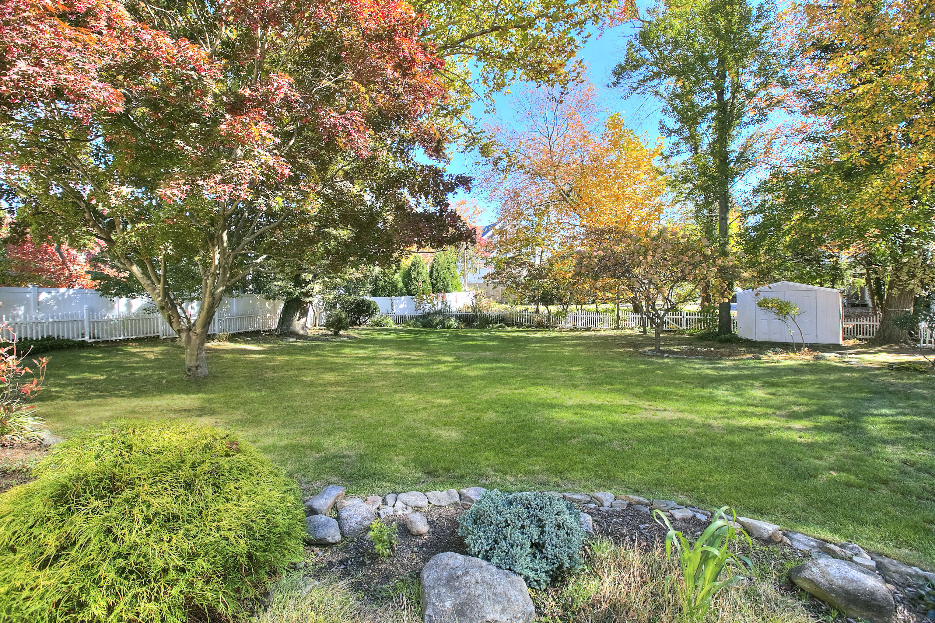 79 Mayfair Road Fairfield CT 06824